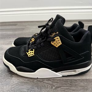 Air Jordan 4 Retro”Royalty” FAKE but good Quality